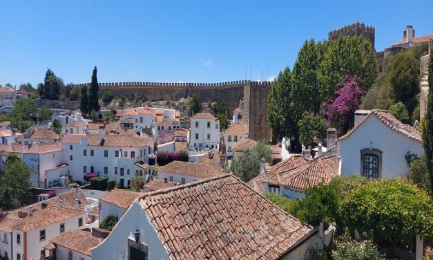 11 Amazing Things You Must See In Óbidos, Portugal.