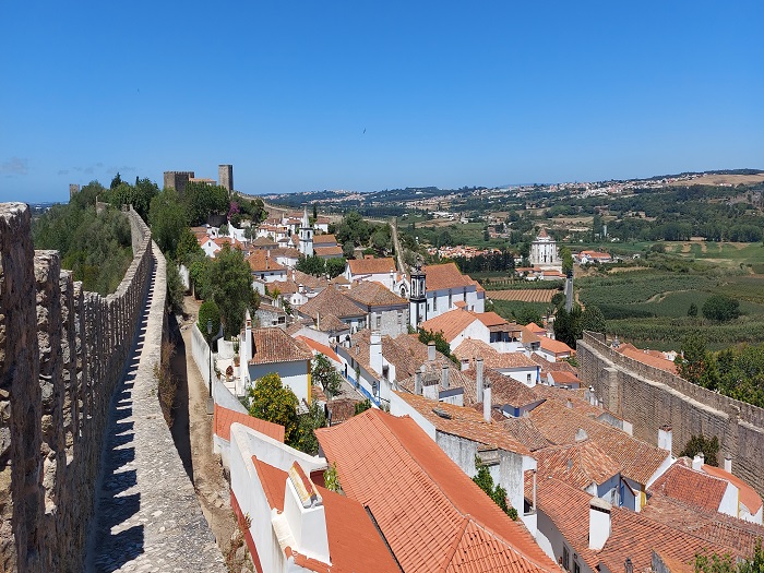 Óbidos wall village