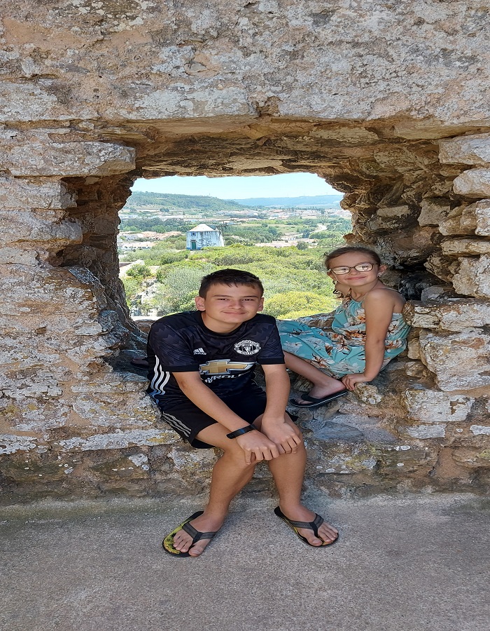 Óbidos castle kids